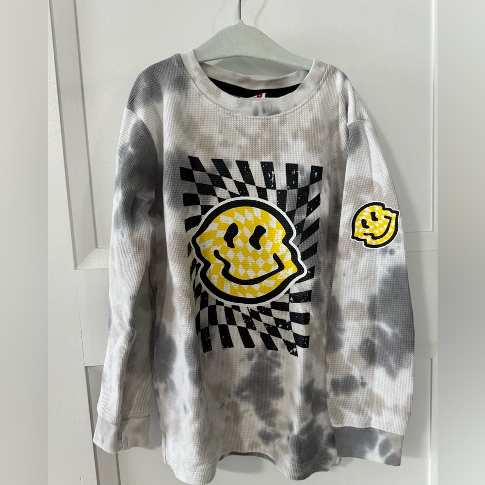 MISH WAFFLE Kids Tie-Dye Smiley Graphic Long Sleeve Shirt - Yellow/Gray Size 6